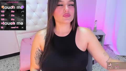 ellarosee_ online show from 18, 2, 2025