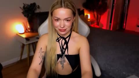 Ella online show from 23, 2, 2026