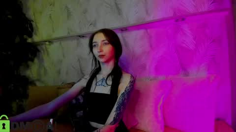 Snapshot of ellen_hops chatting on 9, 5, 2026 Ellen online show from 9, 5, 2026