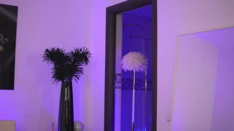 Snapshot of ellenkarter chatting on 16, 1, 2026 EllenKarter online show from 16, 1, 2026