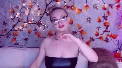 Elliana online show from 15, 10, 2025