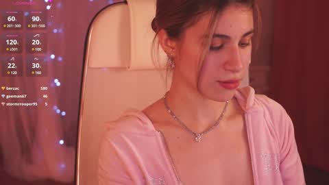 elliecutes online show from 2, 2, 2025