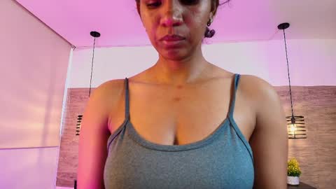 elliee_alves online show from 1, 6, 2026