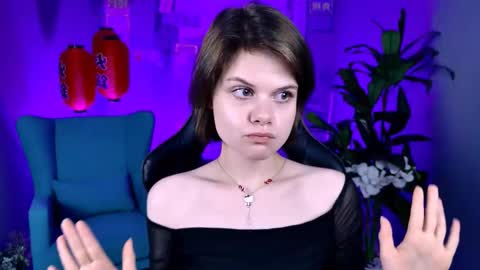 elliemurler online show from 7, 11, 2025