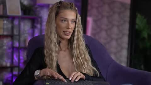 Ellie online show from 13, 9, 2025