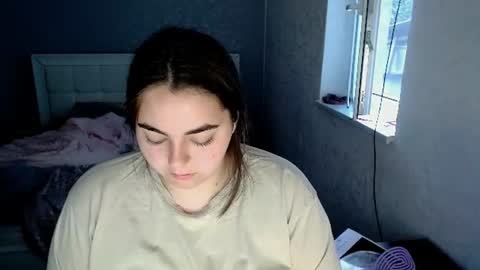 Snapshot of ellies_8 chatting on 17, 7, 2026 Ellie online show from 17, 7, 2026