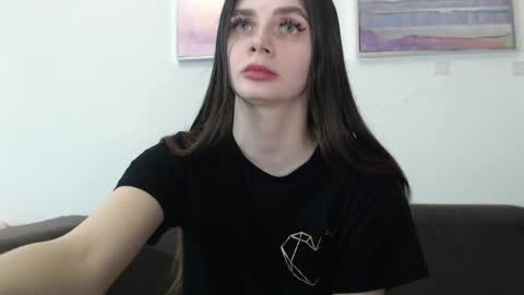Snapshot of elliewalkersdreamgirl chatting on 20, 2, 2025 Effie1818 online show from 20, 2, 2025