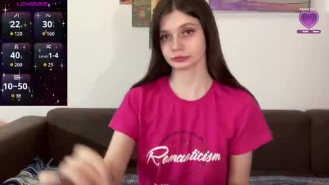 Snapshot of elliewalkersdreamgirl chatting on 5, 3, 2025 Effie1818 online show from 5, 3, 2025