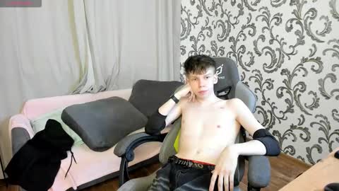 Snapshot of elliot_mars_ chatting on 15, 10, 2025 elliot_mars_ online show from 15, 10, 2025
