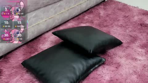 Snapshot of elliot_stone chatting on 30, 10, 2025 Elliot Stone online show from 30, 10, 2025