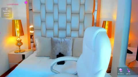 E L L I O T    V E L E Z online show from 16, 4, 2026