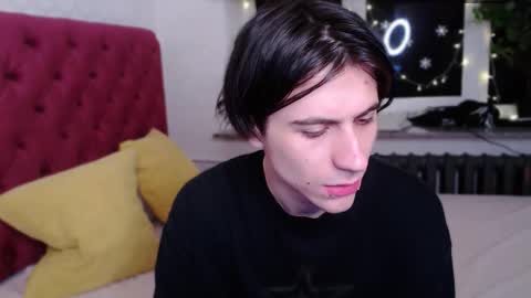 ellis_rin online show from 3, 12, 2025