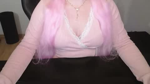 Elly online show from 11, 3, 2026