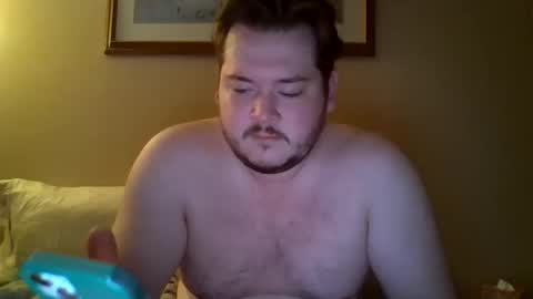 Snapshot of ellyer chatting on 4, 11, 2025 Elio online show from 4, 11, 2025