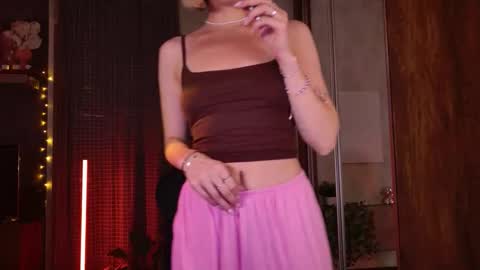 ELLY online show from 20, 10, 2025