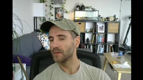 Snapshot of elmetaagain chatting on 9, 7, 2026 elmetaagain online show from 9, 7, 2026