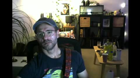 Snapshot of elmetaagain chatting on 12, 7, 2026 elmetaagain online show from 12, 7, 2026