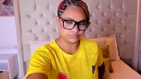 Snapshot of eloisa_cleavage_ chatting on 3, 7, 2026 Maya online show from 3, 7, 2026