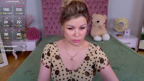 Snapshot of eloise_by chatting on 14, 7, 2026 eloise_by online show from 14, 7, 2026