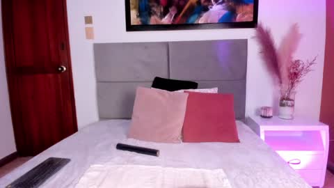 EloiseQuinn online show from 27, 1, 2025