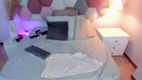 EloiseQuinn online show from 26, 2, 2025