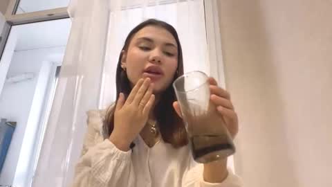 Alice online show from 21, 10, 2025
