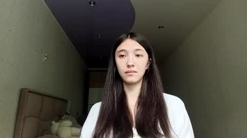 Snapshot of elouisevallian chatting on 2, 7, 2026 Elara online show from 2, 7, 2026