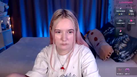 Snapshot of elovinora chatting on 29, 12, 2024 Ela give me a thumbs up if you like it and this is important for the development of the account online show from 29, 12, 2024