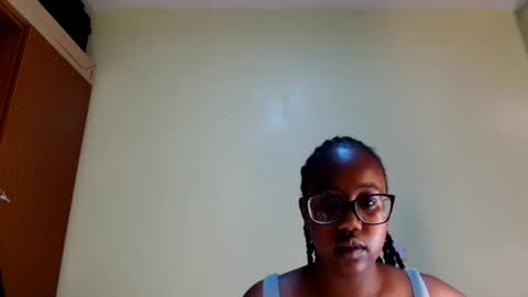 Snapshot of elowen655796 chatting on 4, 7, 2026 ELOWENA online show from 4, 7, 2026