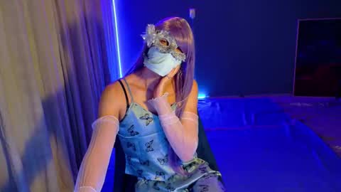 Snapshot of elowenstarshade chatting on 24, 9, 2025 ElowenStarshade online show from 24, 9, 2025