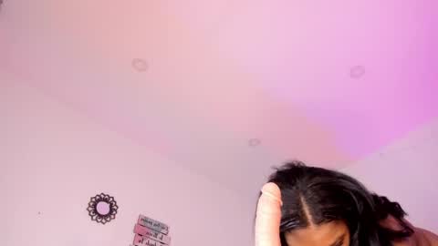 elsiemorrison online show from 4, 11, 2025