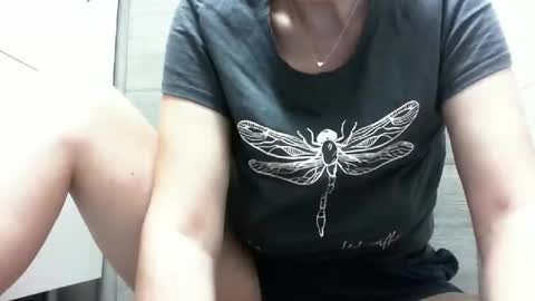 elyseblue online show from 12, 9, 2025