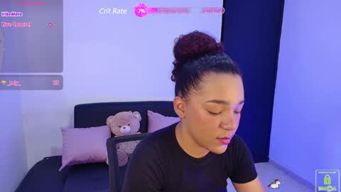 Snapshot of ema__miller chatting on 9, 1, 2025 ema__miller online show from 9, 1, 2025