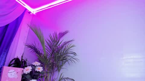 Ema Lambert  online show from 11, 1, 2025