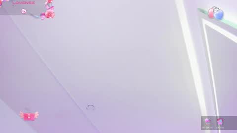Snapshot of ema_louisx chatting on 3, 2, 2025 Ema louisx  online show from 3, 2, 2025