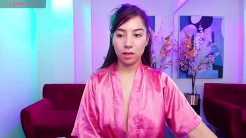 Snapshot of ema_louisx chatting on 19, 2, 2025 Ema louisx  online show from 19, 2, 2025