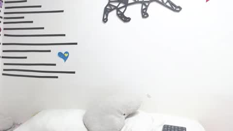 Snapshot of emawalker_ chatting on 9, 11, 2025 Ema Walker online show from 9, 11, 2025