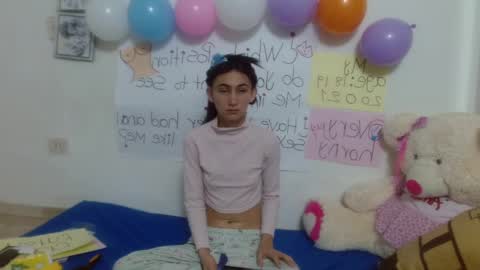 ember57607 online show from 8, 2, 2025