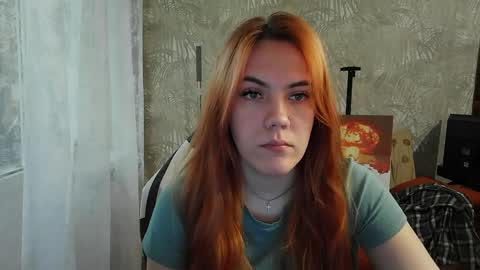 Snapshot of ember__fox chatting on 27, 5, 2026 ember__fox online show from 27, 5, 2026