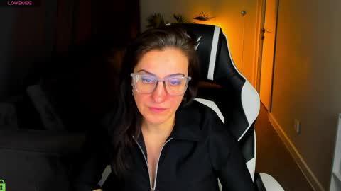 Ember online show from 17, 4, 2026