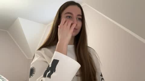 Alina online show from 6, 1, 2026