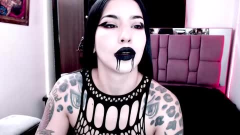 Emerald Black online show from 20, 1, 2025