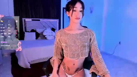 Emely Rous online show from 23, 3, 2026