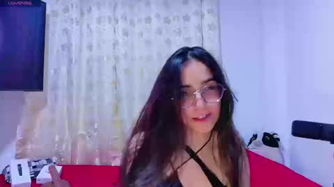Emmily Roberts online show from 20, 9, 2025