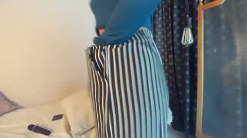 Emilia Gomez online show from 18, 1, 2025