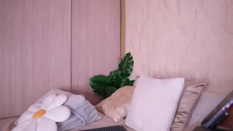    online show from 14, 2, 2026