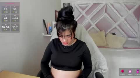 emilayton_ online show from 28, 2, 2026