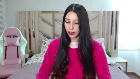 Emilee online show from 22, 7, 2026