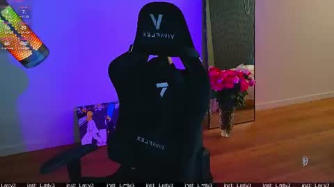 Emili online show from 30, 6, 2026