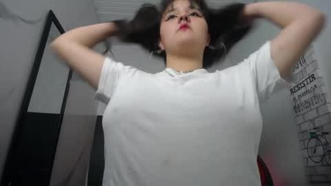 EMILI online show from 22, 5, 2026